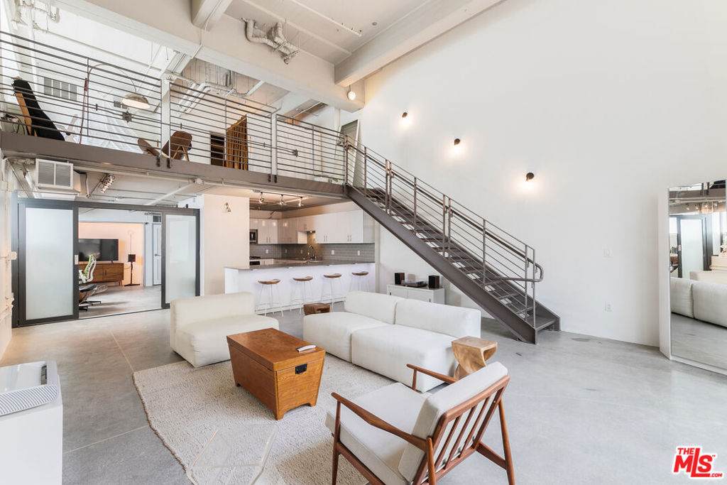 1130 Flower Street - Photo 1