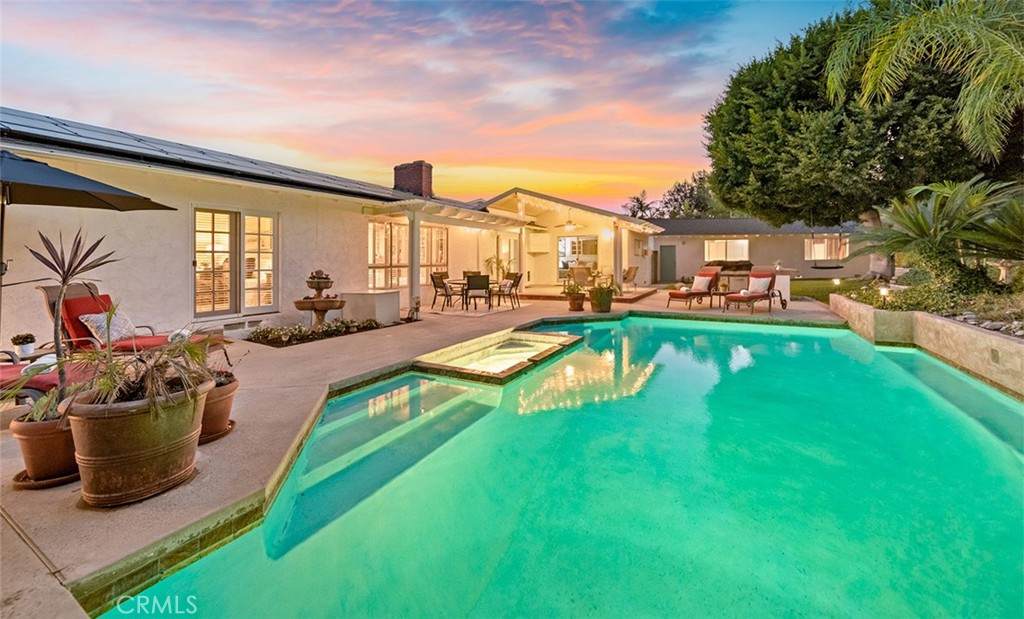 2207 Calle Ultimo - Photo 1