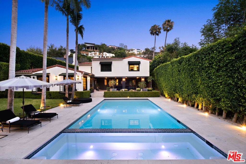 1443 Doheny Drive - Photo 1
