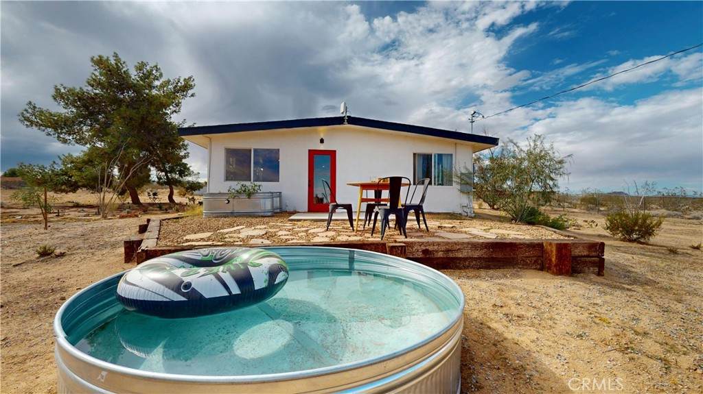 1271 Dakota - Photo 1