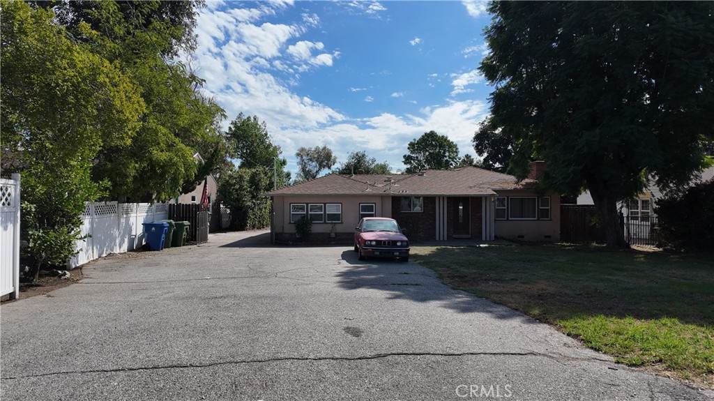 11320 Osborne - Photo 1