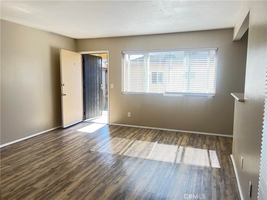 https://bt-photos.global.ssl.fastly.net/socal/orig_boomver_1_402941033-3.jpg