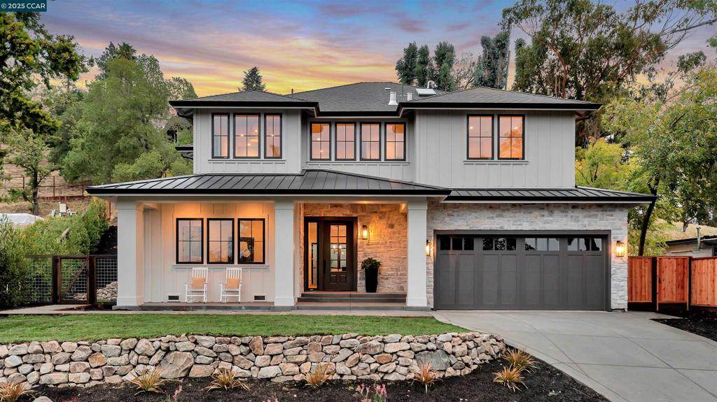 1362 Sunset Loop - Photo 1