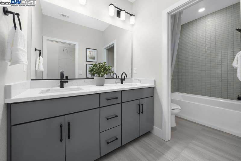 540 Arabella Way - Photo 1