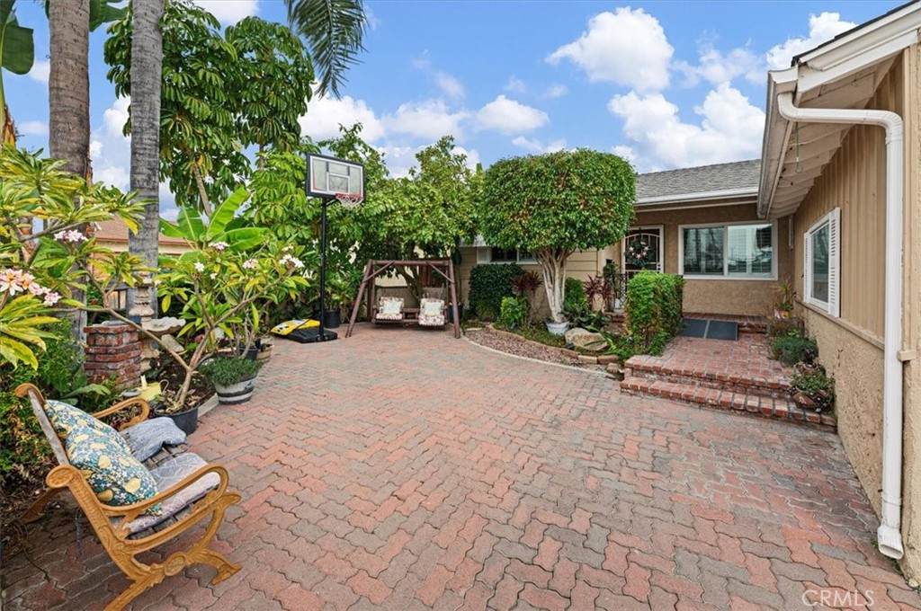 11514 Mollyknoll - Photo 1