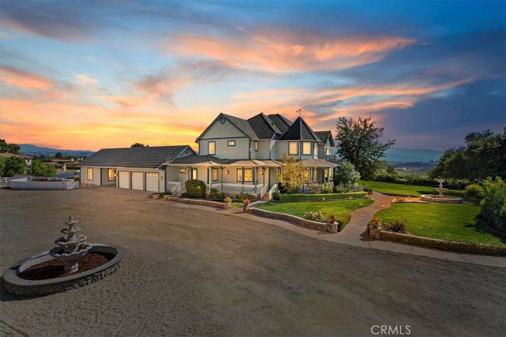 39650 Patagonia Court - Photo 1