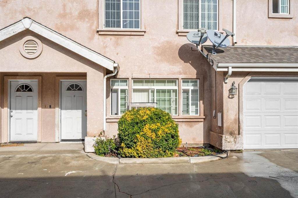 1240 Alexander - Photo 1