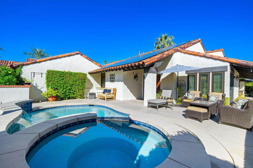 51 Calle Regina - Photo 1