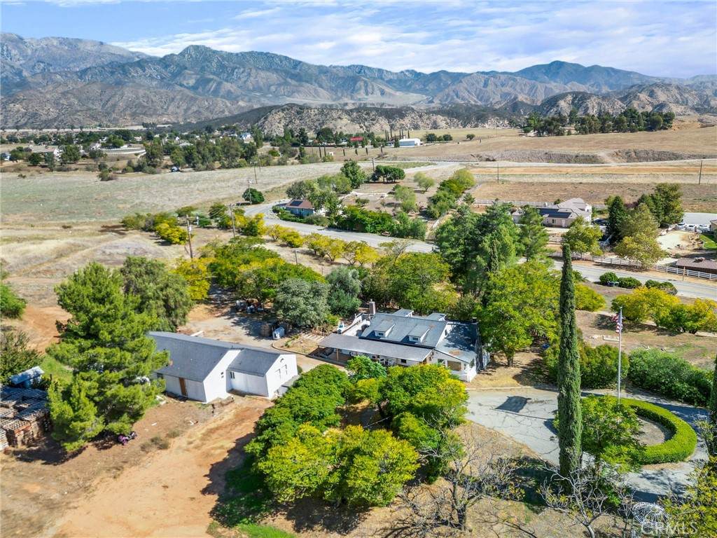 11055 Sunset - Photo 1