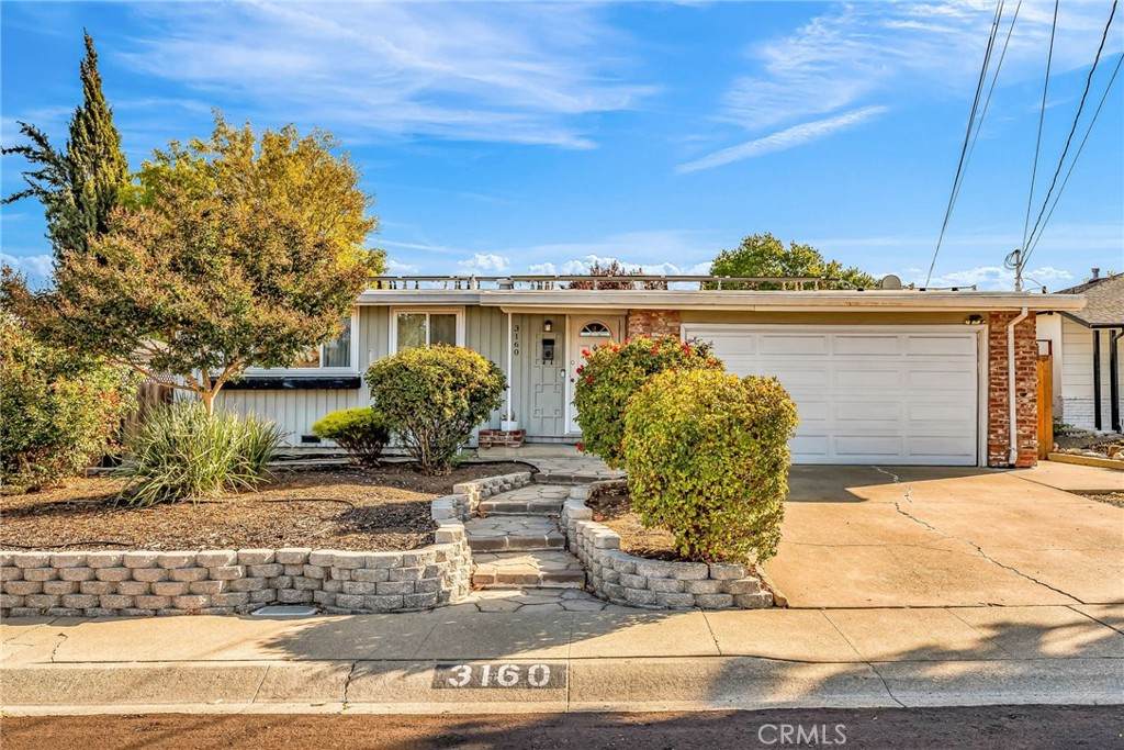 3160 Meadowbrook Drive - Photo 1