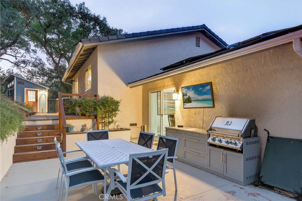 7505 El Retiro - Photo 1