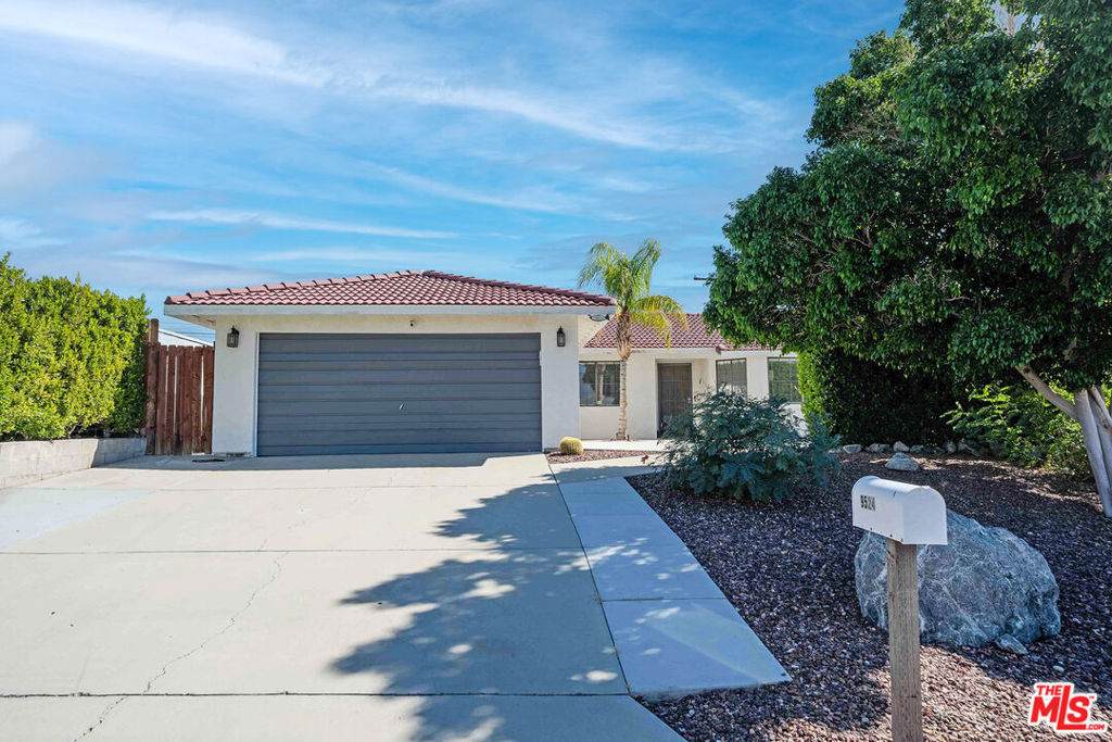 9524 Santa Cruz Road - Photo 1