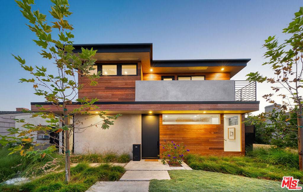 3985 Mclaughlin Avenue - Photo 1