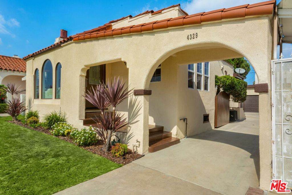 4329 58th Place - Photo 1