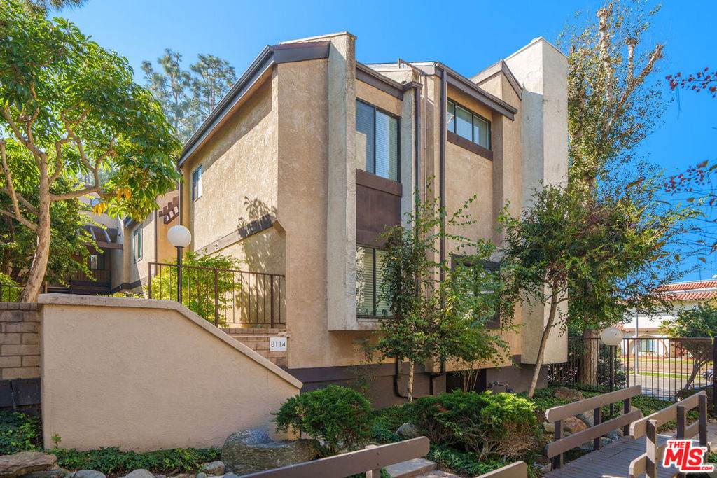 8114 Manitoba Street - Photo 1