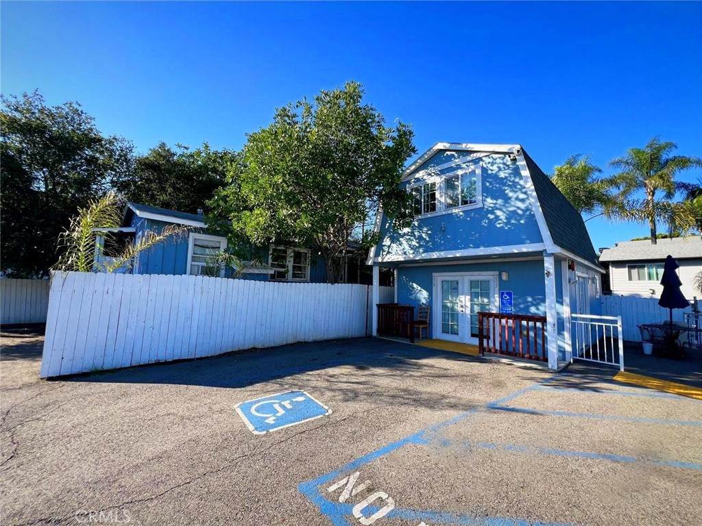 408 N Pico Ave - Photo 1