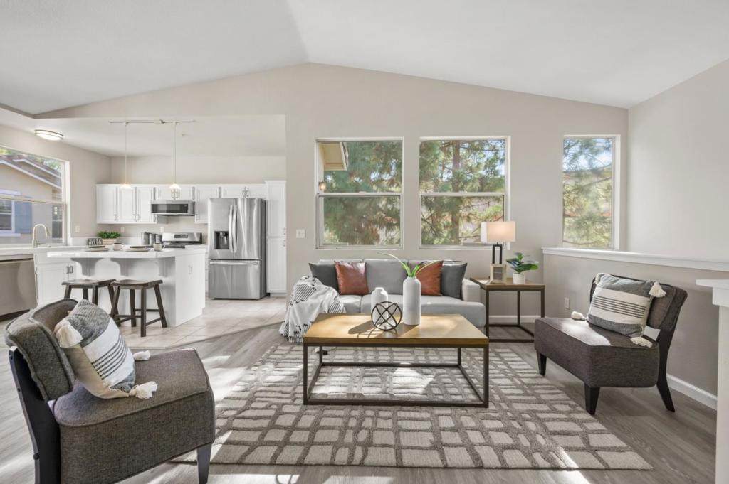 3349 Midtown Place - Photo 1