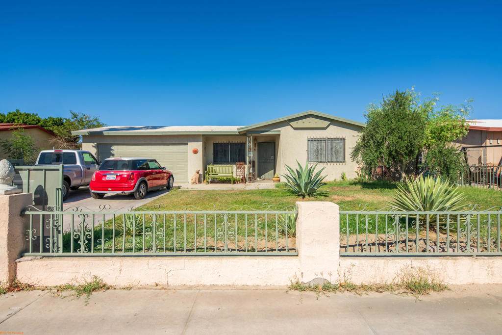 82240 Garden Avenue - Photo 1