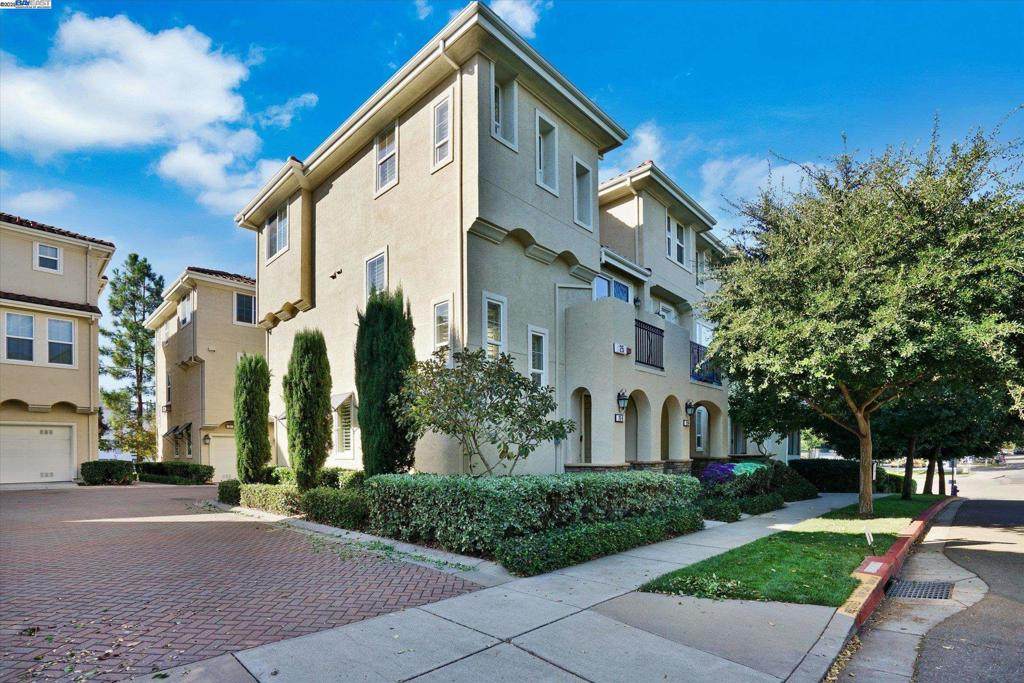 25 Heligan Ln - Photo 1