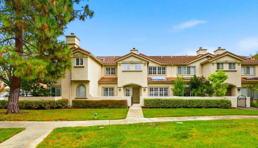 1237 Altissimo Place - Photo 1