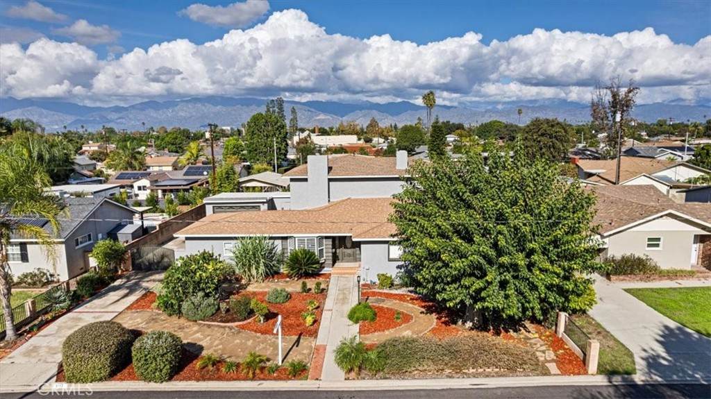 1117 Thackery Street - Photo 1