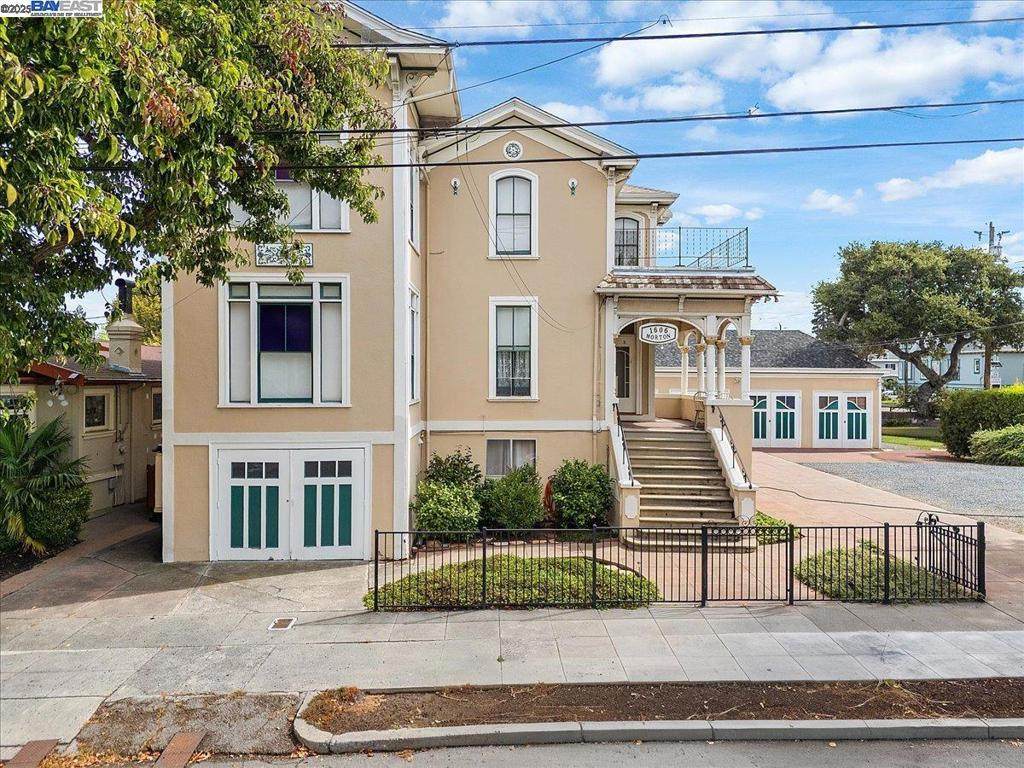 1606 1606 Morton St - Photo 1