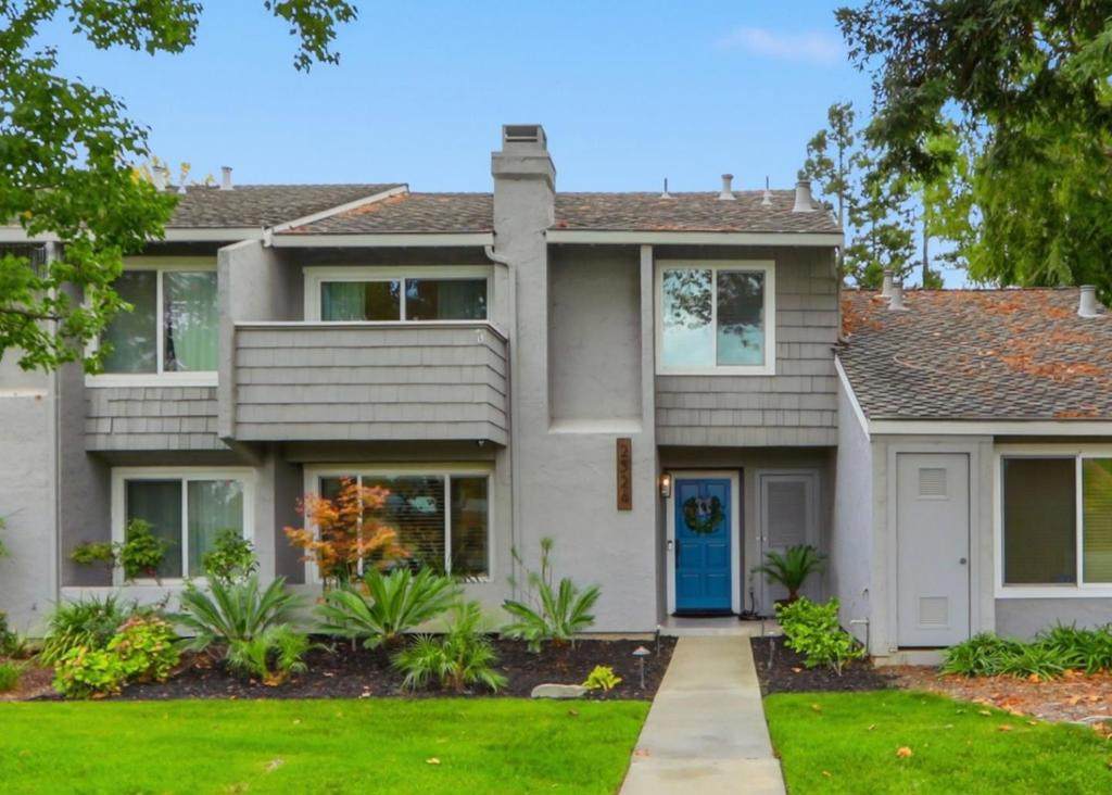 2324 Lincoln Avenue - Photo 1