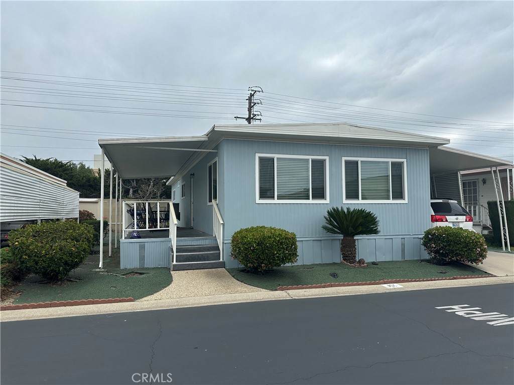 525 Gilbert Street - Photo 1