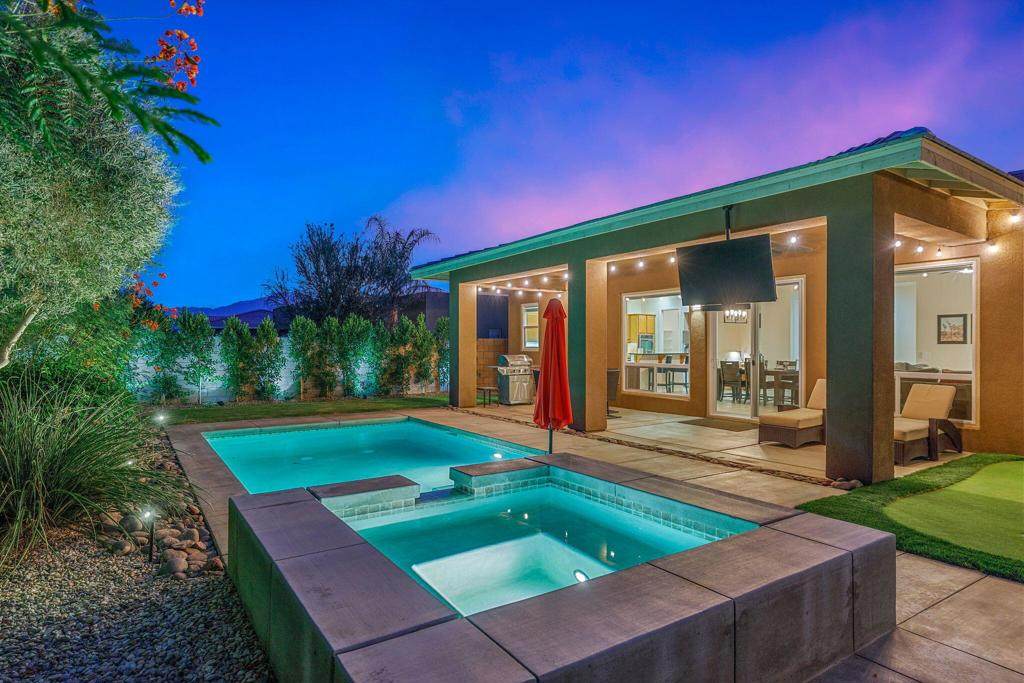 41252 Gaslight Avenue - Photo 1