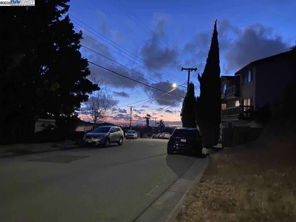  Revere Ave - Photo 1