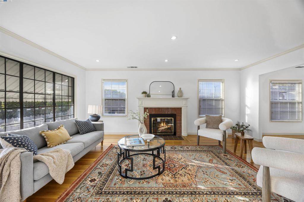 14850 Donna St - Photo 1