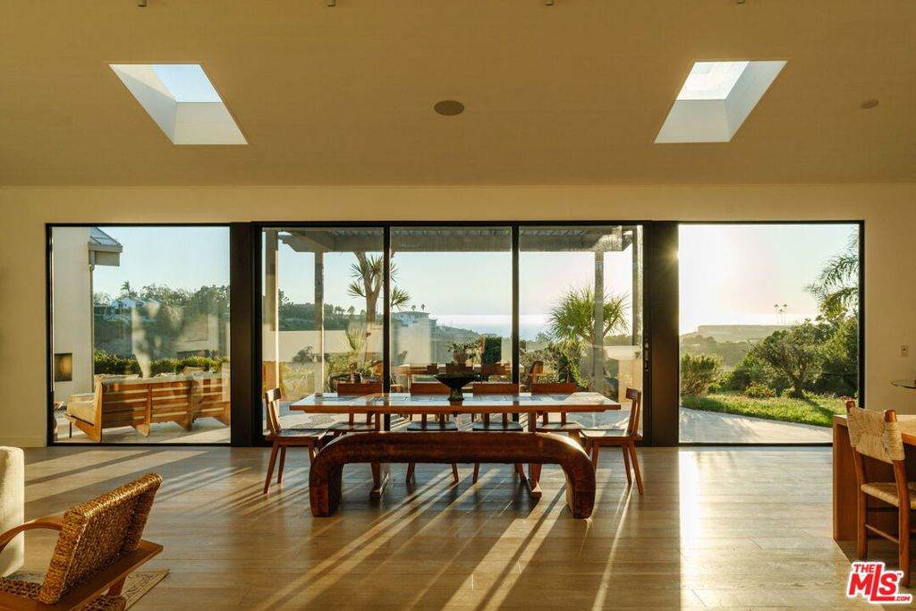 6767 Wandermere Road - Photo 1