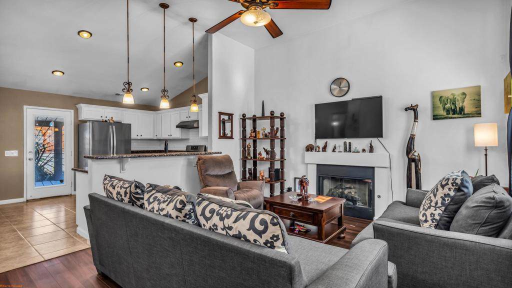 68206 Calle Azteca - Photo 1