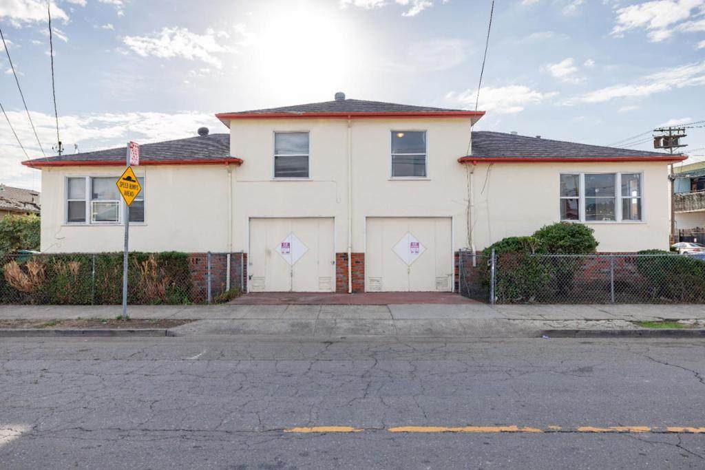 1442 92nd Avenue - Photo 1