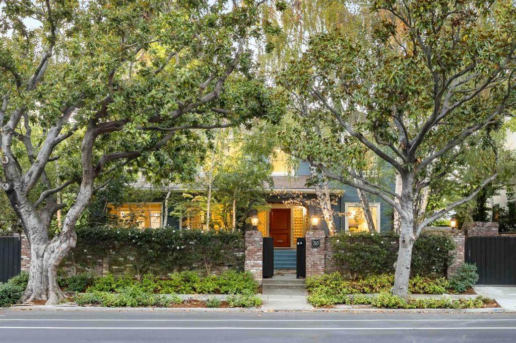 765 University Avenue - Photo 1