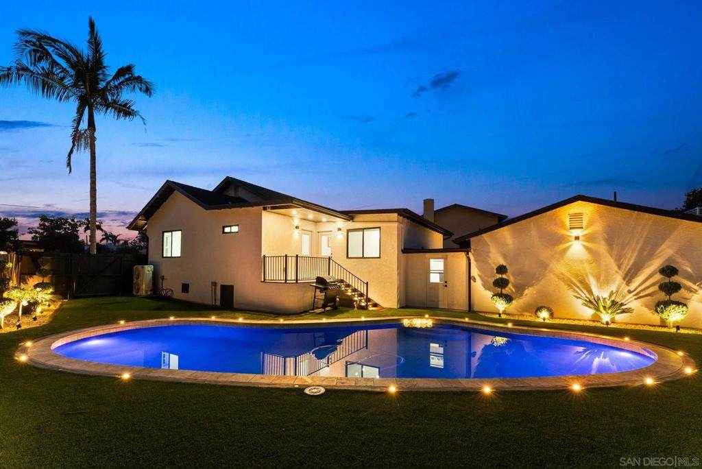 4961 E Mountain View Dr - Photo 1