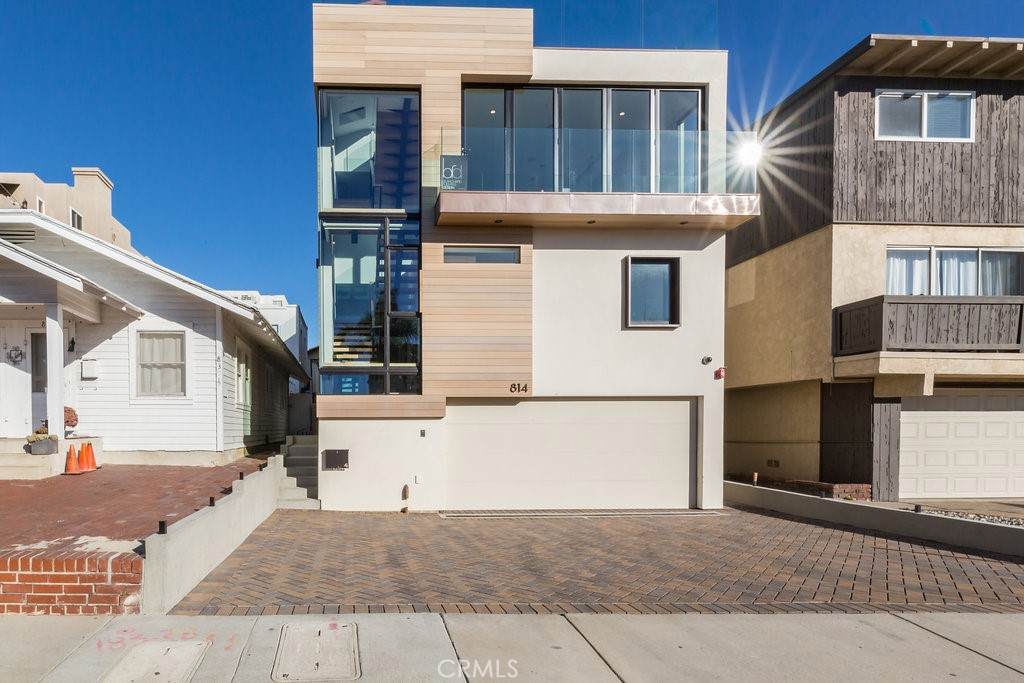 814 Monterey Boulevard - Photo 1