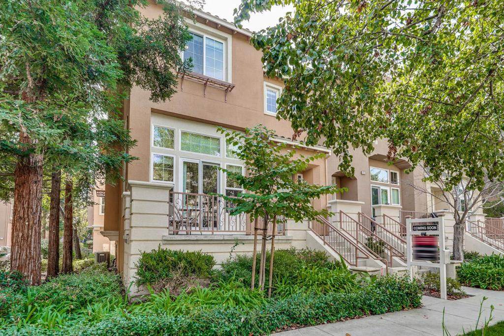 4012 Fitzpatrick Way - Photo 1