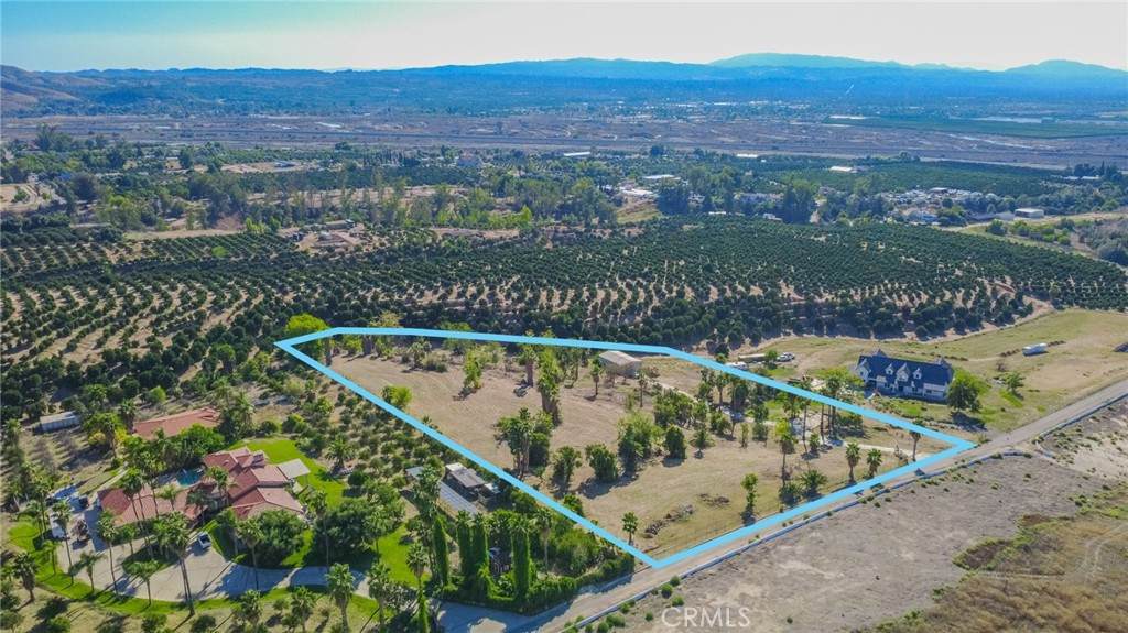 32265 Sapphire - Photo 1