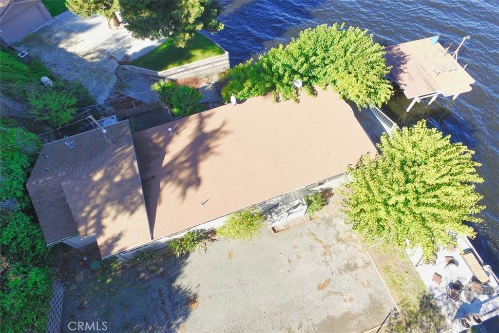 11740 North Drive - Photo 1