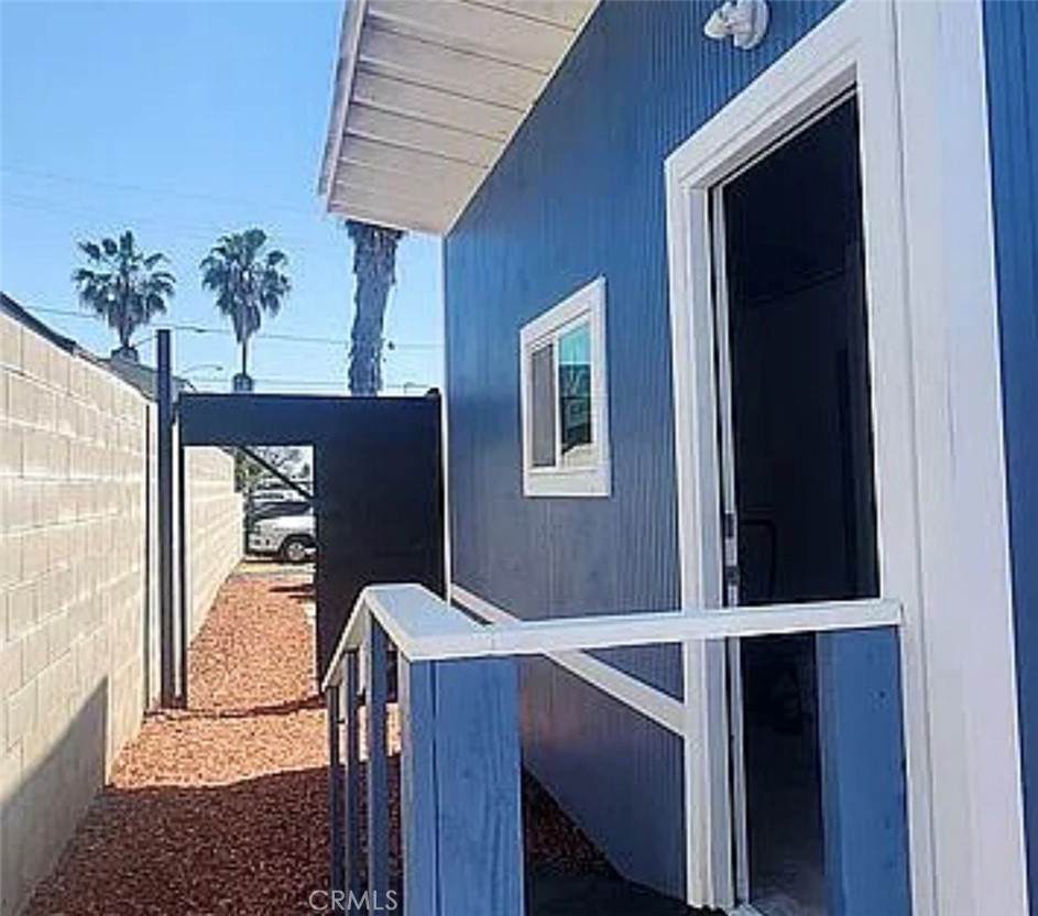 11319 Larch Ave - Photo 1