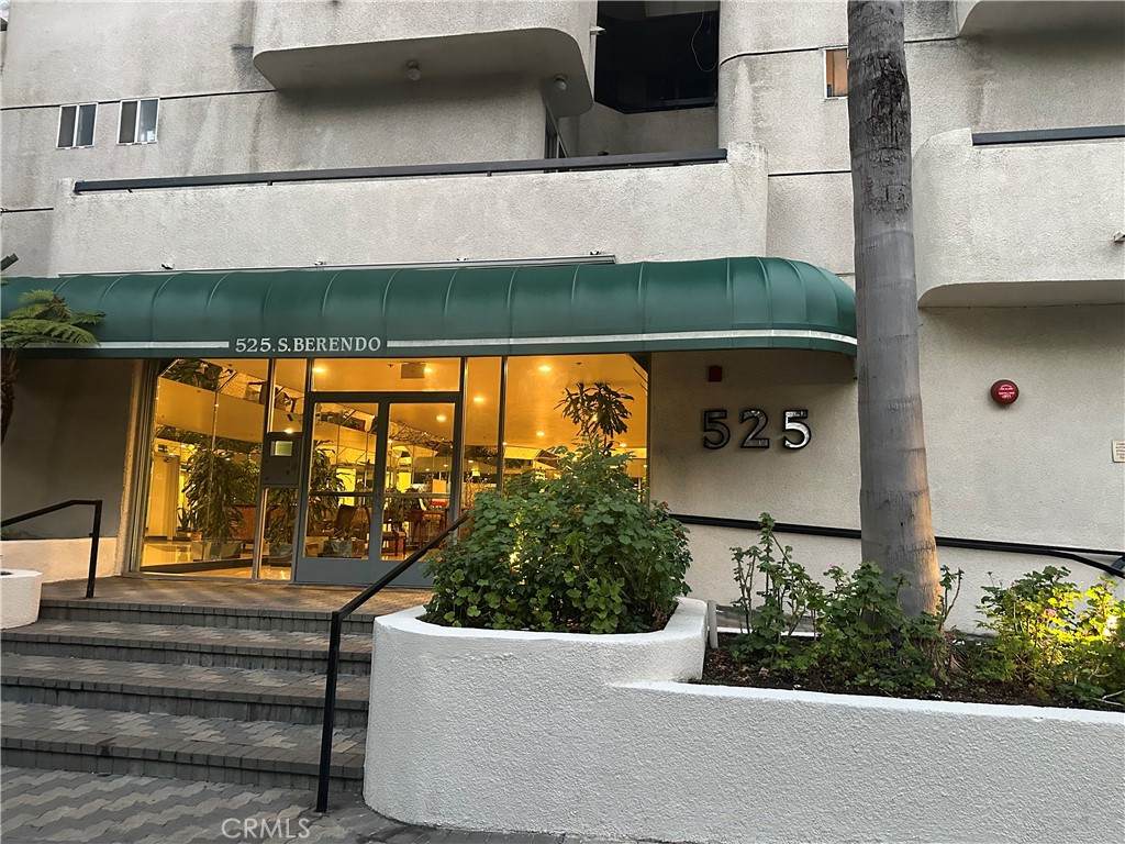 525 Berendo Street - Photo 1