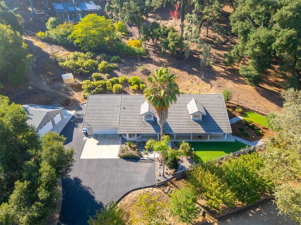 9350 Santa Cruz Rd - Photo 1