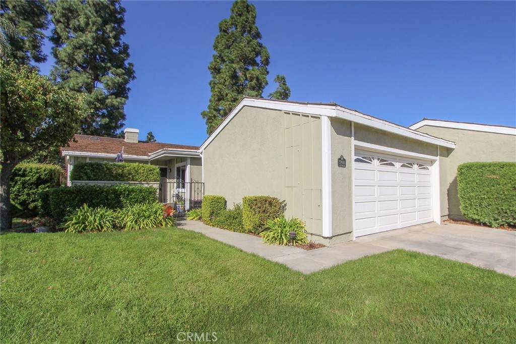 33041 Lighthouse Court - Photo 1