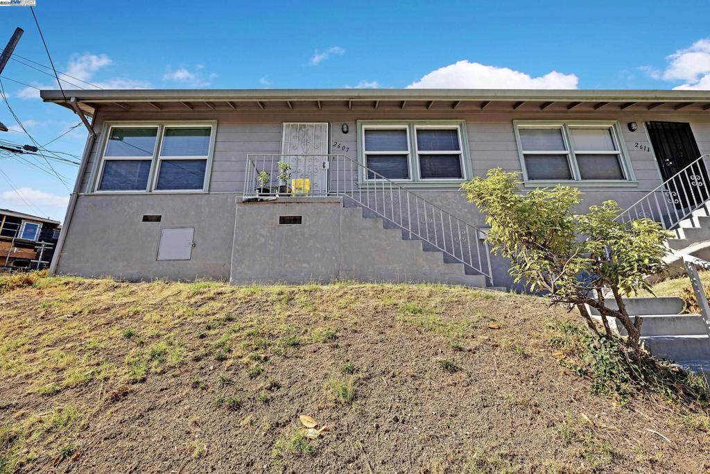 2607 23Rd Ave - Photo 1