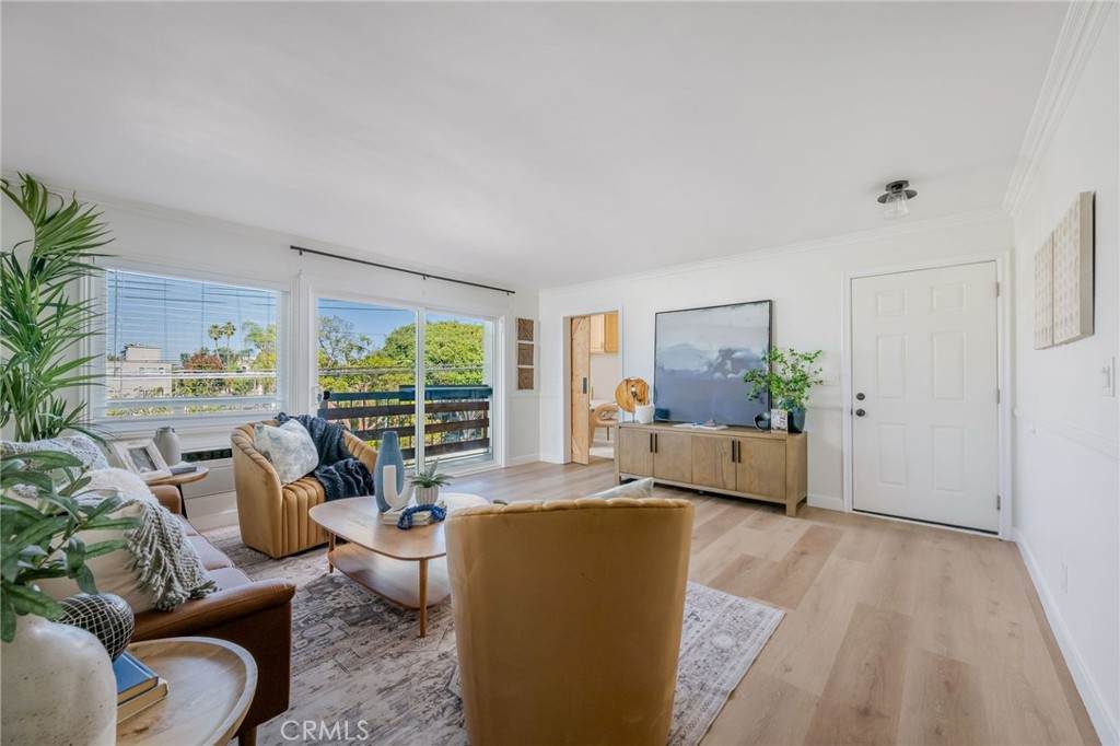 2844 3rd St - Photo 1