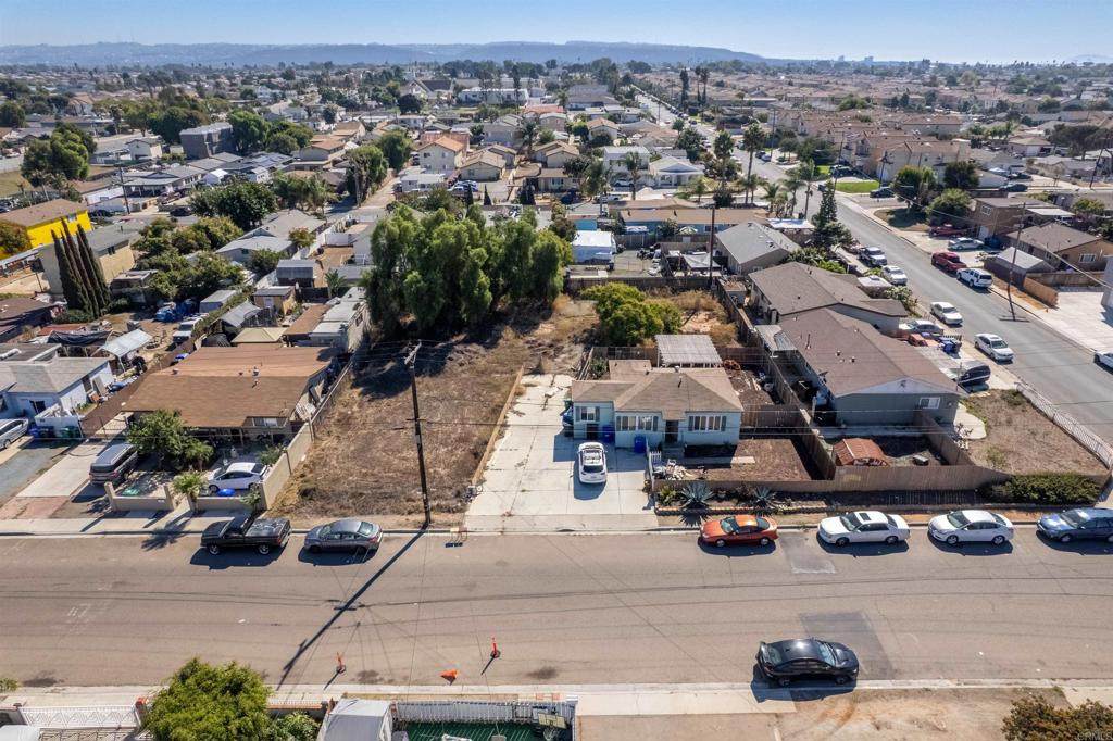 1815 Dahlia Drive - Photo 1