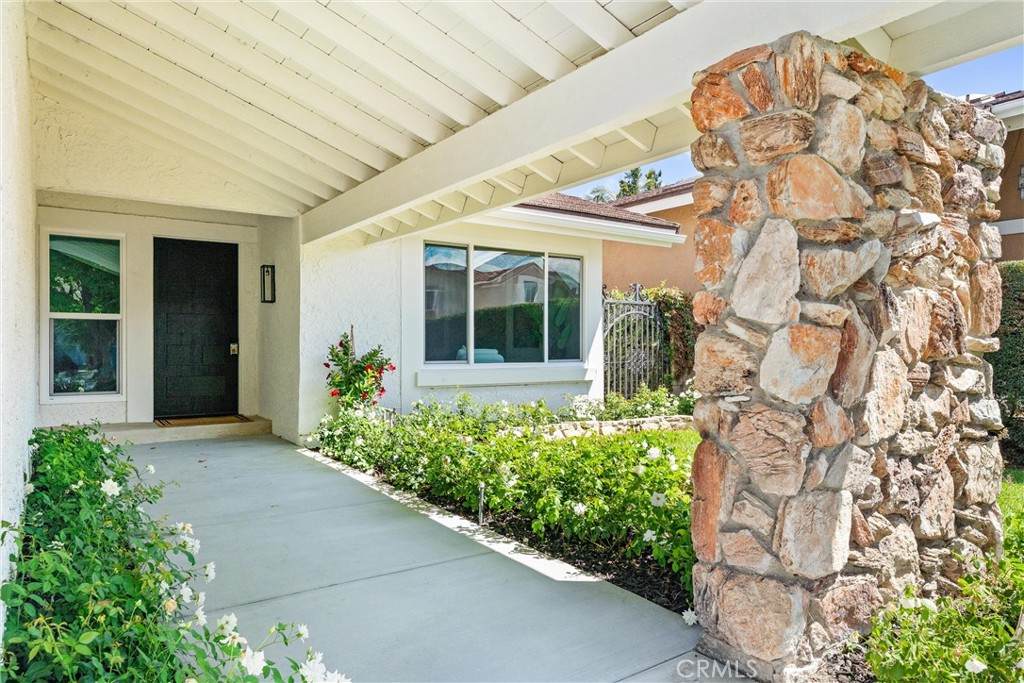 3621 Myrtle - Photo 1