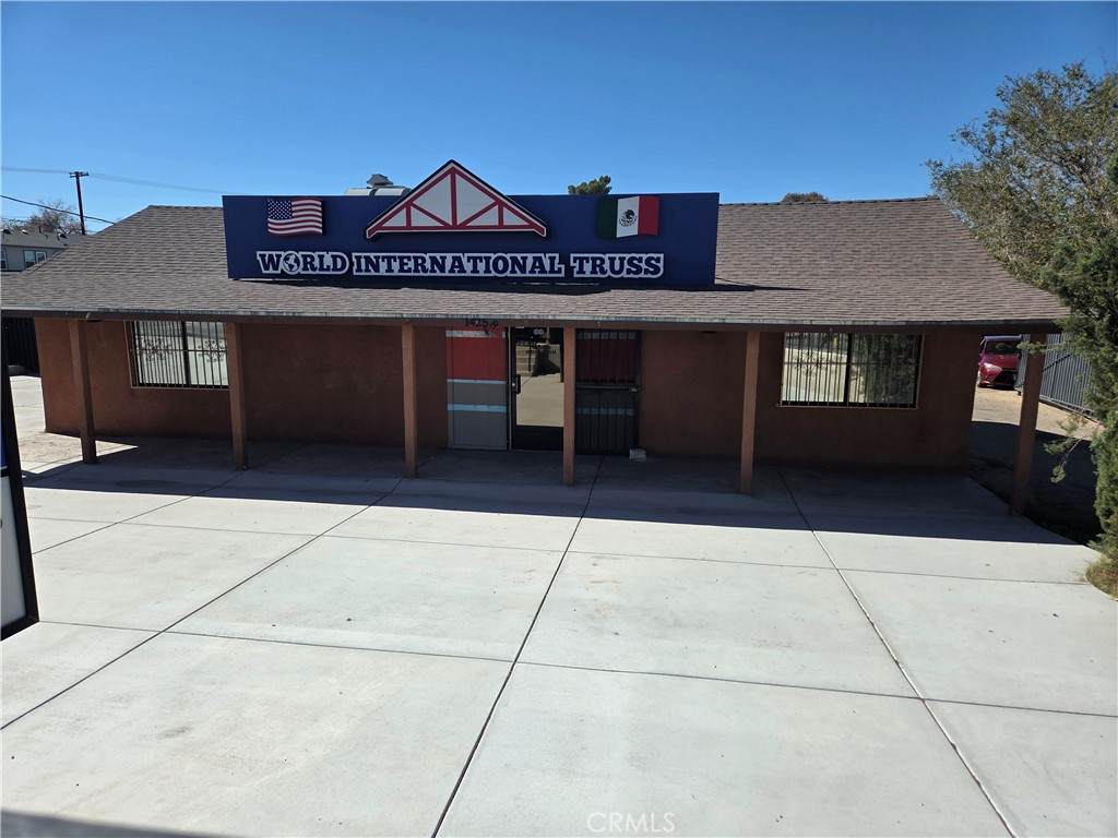 14258 Hesperia Road - Photo 1
