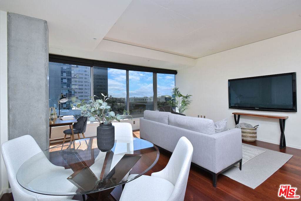 1155 Grand Avenue - Photo 1